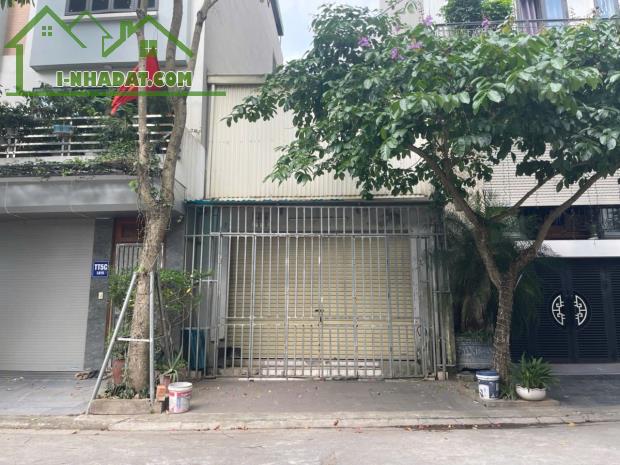 Chính chủ bán lô đất dấu giá TT5 Giang Biên, 73m2 gần đường 22m Giang Biên - 2