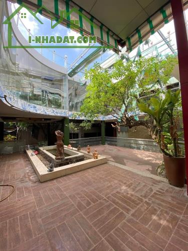 Bán nhà 1 trệt 2 lầu  sân thượng, 2 mặt tiền trước sau đường Tôn Đức Thắng và Phan Văn Trị - 1