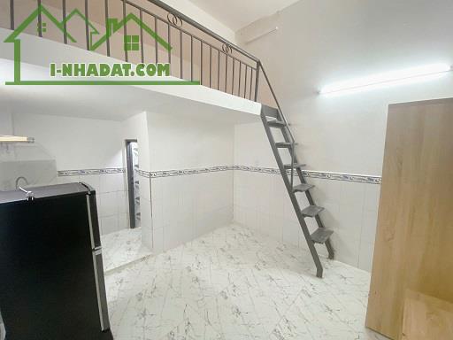 CẦN NHƯỢNG LẠI CĂN HỘ GÁC – FULL NỘI THẤT – QUẬN 7