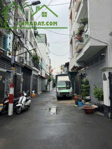 CHÍNH CHỦ BÁN GẤP NHÀ QUANG TRUNG, GÒ VẤP – HẺM 8M XE TẢI TRÁNH –4 TẦNG - GIÁ CHỈ HƠN 4 TỶ