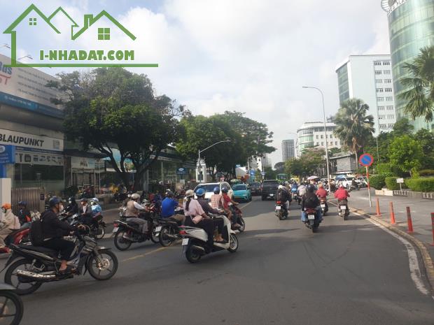 Bán nhà mặt tiền đường Phổ Quang, 75m x 5 tầng, nhỉnh 22 tỷ