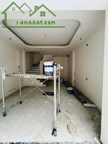 NHÀ MỚI TÔN ĐỨC THẮNG - ĐỐNG ĐA FULL NỘI THẤT 35M2, 5 tầng, mặt tiền 5.2m,7.6 tỷ. - 1