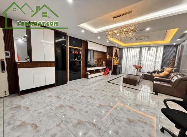 CHÍNH CHỦ BÁN NHÀ PHÂN LÔ CẦU GIẤY– Ô TÔ VÀO NHÀ– 6 TẦNG THANG MÁY– 50M2 – GIÁ 15 TỶ HƠN - 1