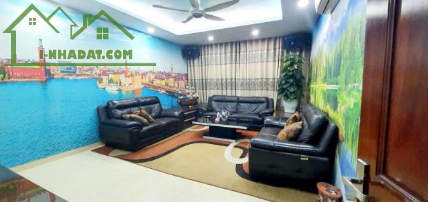 BÁN NHÀ PHỐ DỊCH VỌNG 50M2, XÂY 7 TẦNG NHỈNH 8 TỶ, SỔ ĐỎ CHÍNH CHỦ - 3