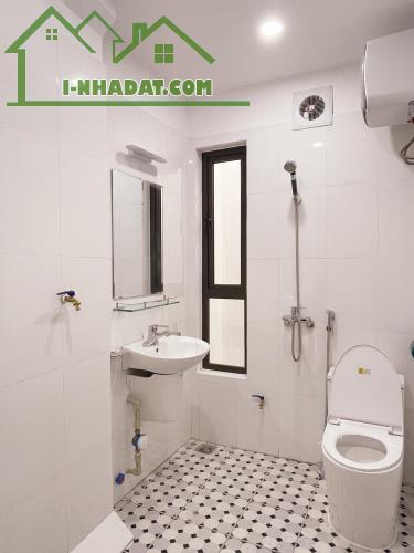 HIẾM CÓ -TÒA CHDV VĂN QUÁN 90M2 MT 6M 7 TẦNG THANG MÁY 25PKK GIÁ 16.8 TỶ - 4
