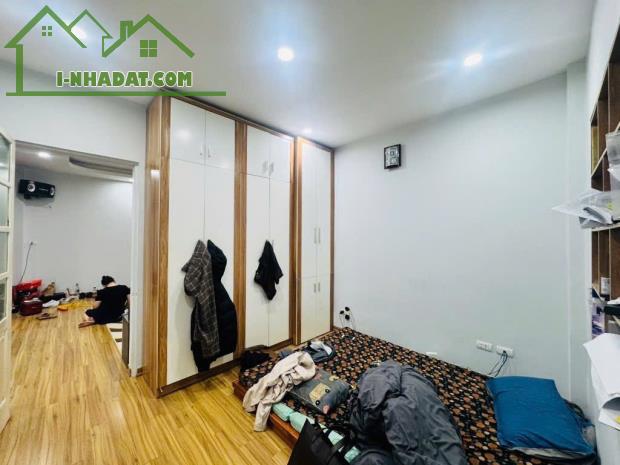 Bán căn hộ TT Lạc Trung - nhà thoáng mát rộng rãi , dt 80M giá 4.8 tỷ sổ đỏ chính chủ - 1