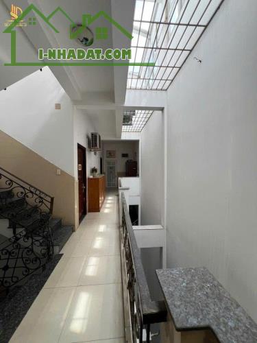 Bán nhà,F15 Tân Bình, mặt tiền nhánh,Phạm Văn Bạch, 5tầng,108M2, 14,XTỷ - 4