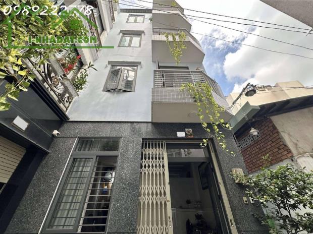NHIÊU TỨ, P7,- TRỆT, 3 LẦU + ST TRƯỚC - 37M2 (5x7) NỞ HẬU - RẤT GẦN MẶT TIỀN
