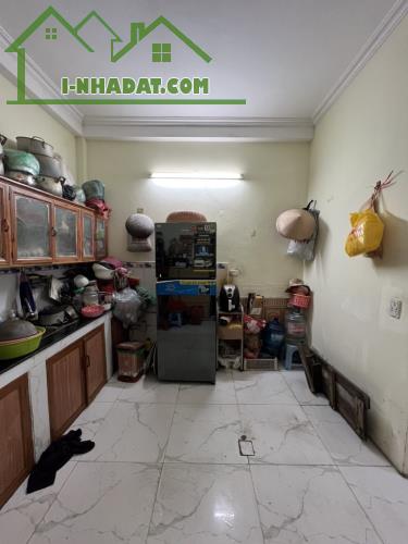 Chính chủ cần bán nhà Vĩnh Hưng 35m, lô góc 4 tầng, ngõ thông 3 gác kinh doanh nhỏ, 5,5tỷ - 4
