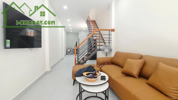 🔥SIÊU PHẨM NHÀ ĐẸP FULL NỘI THẤT PHỐ TÂY - GIÁ 4,8 TỶ - TP NHA TRANG. GẦN CHỢ ĐÊM