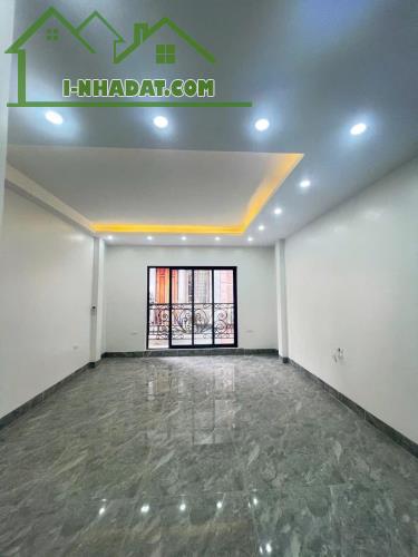 🏡 SIÊU PHẨM NHÀ MỚI 100% – NGUYỄN ĐÌNH HOÀN – 6 TẦNG THANG MÁY – GARA Ô TÔ – 17.8 TỶ - 2
