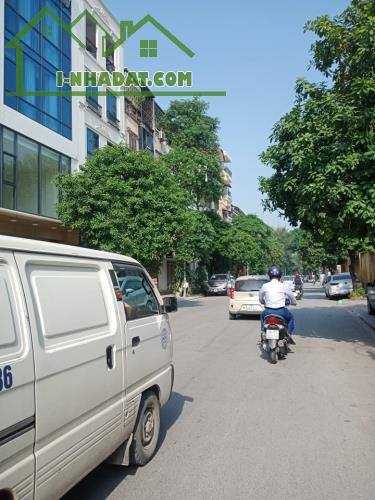 Bán đất dịch vụ Đìa Lão, Kiến Hưng đường 12m vỉa hè ô tô tránh, 50m2 giá chỉ 10.5 tỷ - 1