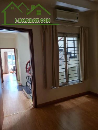 Bán nhà nguyên căn phố Văn Chương, Đống Đa 25m x 5T giá 5.5 tỷ, ngõ rộng, sổ đỏ - 1
