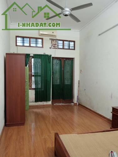 Bán nhà nguyên căn phố Văn Chương, Đống Đa 25m x 5T giá 5.5 tỷ, ngõ rộng, sổ đỏ - 2
