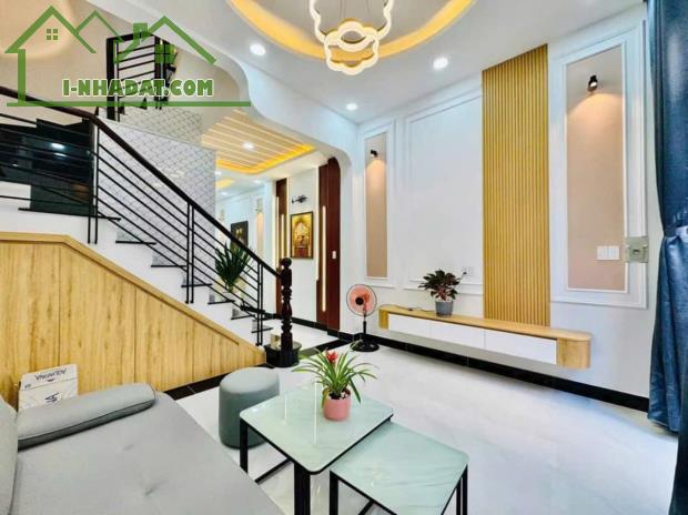 Bán nhà Hòa Hảo P5 Quận 10 giá 2 tỷ 3