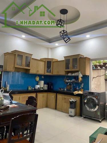 Bán nhà hẻm xe hơi Hoàng Văn Thụ, Vip P4 liền kề Hoàng Việt, 4 Tầng, 62m2, 9.85 Tỷ - 2