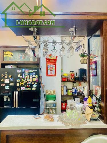BÁN NHÀ HXH Trương Công Định, Tân Bình 4 tầng 76m2 (4x19). Nhà đẹp ở ngay. Gía chỉ 11,8 tỷ - 2