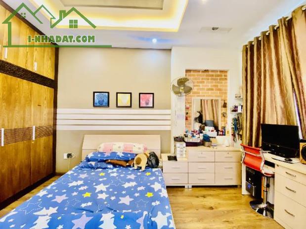 BÁN NHÀ HXH Trương Công Định, Tân Bình 4 tầng 76m2 (4x19). Nhà đẹp ở ngay. Gía chỉ 11,8 tỷ - 3