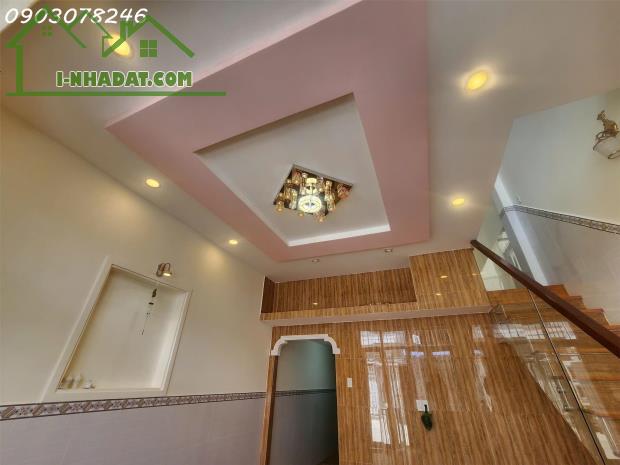 Cần bán nhà Vĩnh Hòa giá 3ty980 đường ô tô tránh nhau cách biển 700m - 1