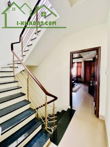 BÁN NHÀ MT Trương Công Định, Tân Bình 5 tầng 72m2(4x18). Kinh doanh đỉnh. Giá chỉ 22,5 tỷ. - 3