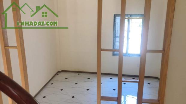 Cuối Kim giang, Đại Thanh cách Linh đàm vài bước chân 5.2 tỷ nhà 58m ngay ngõ 11 Tả - 2