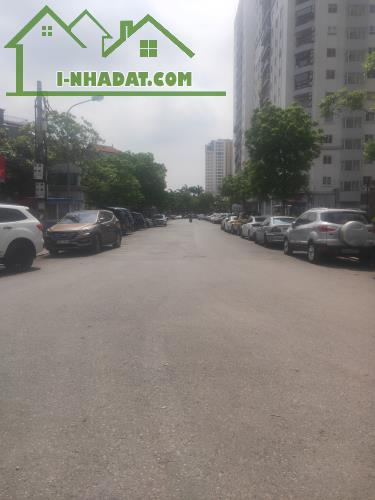 BÁN NHÀ SIÊU HOT – GẦN MẶT PHỐ VÕ CHÍ CÔNG – 33M2 – Ô TÔ ĐỖ CỔNG NGÀY ĐÊM CHỈ 100M RA PHỐ - 1