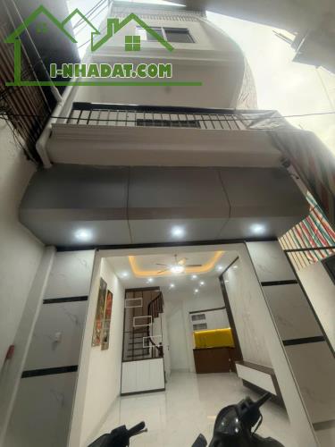 🏡 BÁN NHÀ PHỐ ĐÊ TRẦN KHÁT CHÂN – 40M² x 4 TẦNG – GIÁ CHỈ 6,x TỶ