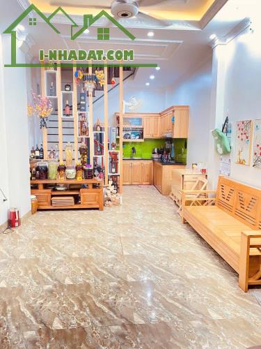 Lô góc Mỹ Đình 31m2, 5 tầng, mặt tiền 4m, giá chỉ nhỉnh 8 tỷ