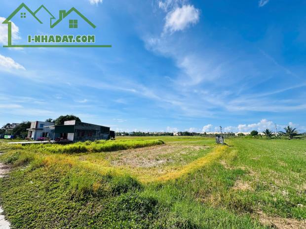 Bán 2450m2 đất thổ cư Tân Tiến, thị xã LaGi gần Biển giá ngộp - 4