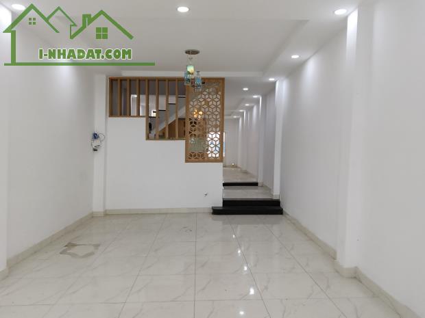 Về quê dưỡng già, cần bán gấp nhà hẻm xe hơi Tân Thắng, 100m, khu sầm uất, 6.x tỷ, bao giá - 1