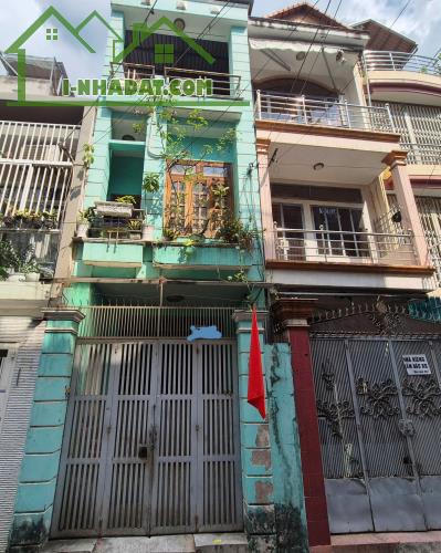 5.8 tỷ thương lượng 3.9x10m, 3 tầng, hẻm Ni Sư Huỳnh Liên, P10