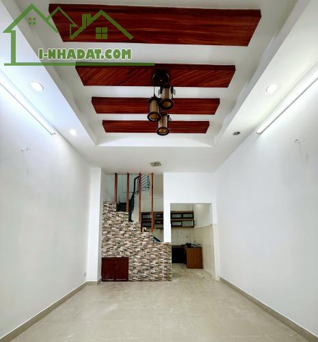 5.8 tỷ thương lượng 3.9x10m, 3 tầng, hẻm Ni Sư Huỳnh Liên, P10 - 1