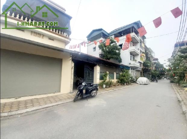 👉 CHỈ 60TR/M - ĐẤT ĐA TỐN ( Gia Lâm)  - Ô TÔ 7 CHỖ  QUAY   ĐẦU  trước Đất - TẶNG 6 PHÒNG - 2