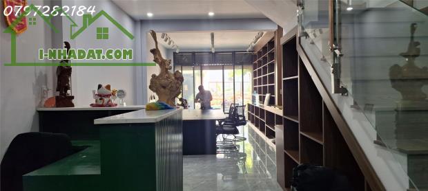 Bán nhà riêng tại Trường Thạnh, Q9, TP.HCM, giá tốt 6,4 tỷ, 72m2, 4PN, 4WC - 3