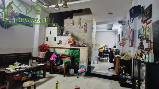 Bán nhà 55m2, 5PN, 5WC, 5.9 tỷ, Nguyễn Trung Nguyệt, Q.2
