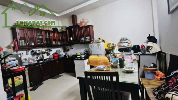 Bán nhà 55m2, 5PN, 5WC, 5.9 tỷ, Nguyễn Trung Nguyệt, Q.2 - 1