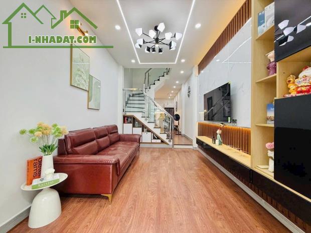 Kẹt vốn bán nhà gần THCS Bàn Cờ- 3,08 tỷ. Vườn Chuối, Phường 4, Quận 3. Cho thuê 17 tr/th