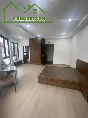 Nhà Đẹp Ngọc Thụy Long Biên. DT 39m2 MT Rộng , Vị Trí Đắc Địa , Cơ Hội Sinh Vàng | 9,5Tỷ - 2