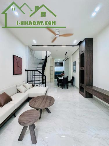 Gấp bán, giảm hẳn 500tr! Chỉ 3.xx tỷ Nhà mới đẹp, ở ngay Bùi Quang Là, Gò Vấp - 50m2 - 1