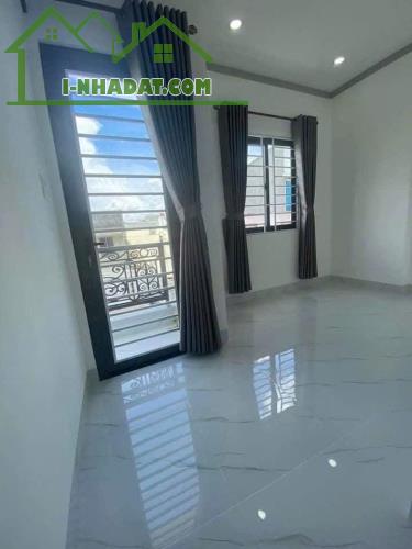 Nhà mới xây 1 trệt 1 lầu 3.1 tỷ/78 m2 - 3
