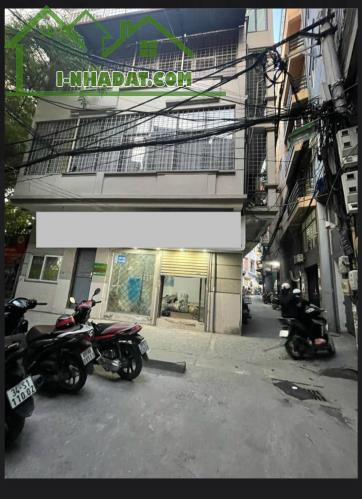 Cần bán nhà cự Lộc lô góc mặt ngõ kinh doanh.