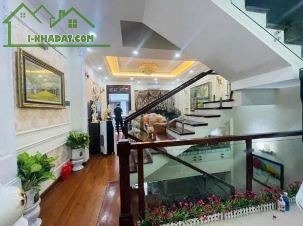 BÁN NHÀ PHÂN LÔ PHẠM TUẤN TÀI, ÔTÔ TRÁNH, VỈA HÈ KINH DOANH, 43M2 CHỈ 14 TỶ 080 - 1