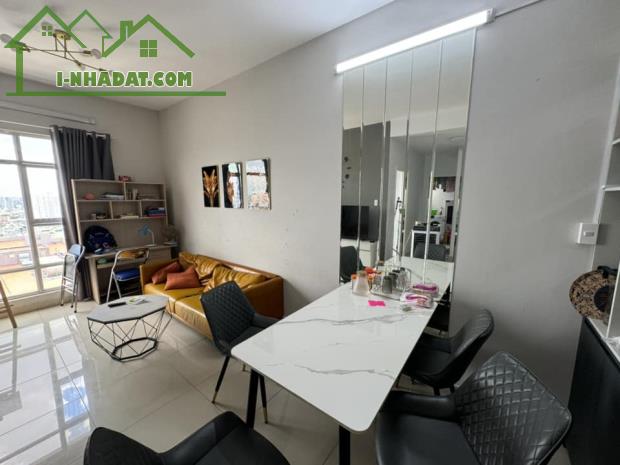 Cần bán căn CC Topaz garden 2pn