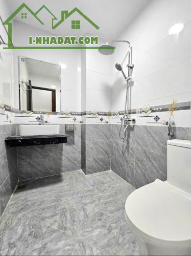 Nhà đẹp Xuân Đỉnh- Nhà 35m2 5 Tầng - Nhà mới - Lô Góc - Ô tô Đỗ Cửa - ngõ thông - 3