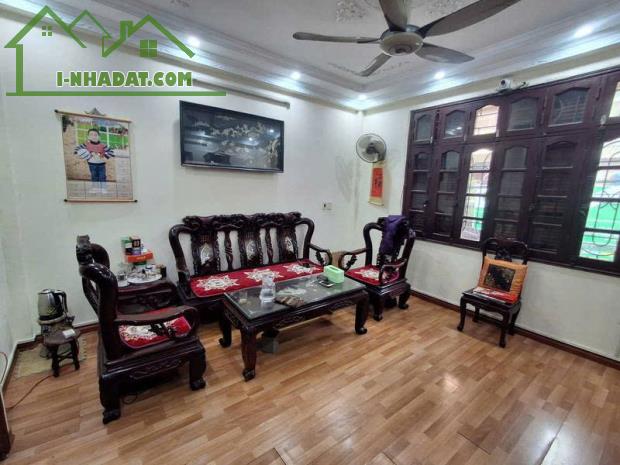 PHÁO ĐÀI LÁNG - PHÂN LÔ VỈA HÈ - 2 MẶT THOÁNG MỞ CỬA - KINH DOANH ĐỈNH - 50M² NHỎ 24 TỈ - 1