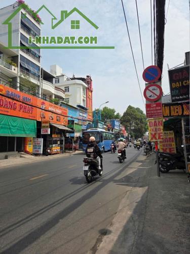 NHÀ ĐẸP GV - GIÁP NGÃ 4 QUANG TRUNG & PHAN HUY ÍCH - HXH SÁT NHÀ - 2 MT TRƯỚC SAU - 40M² -