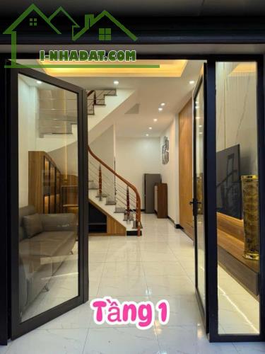 Bán nhà riêng phố Minh Khai, Mai Động Hoàng Mai 33m2, full nội thất, sổ đỏ 5.95 tỷ