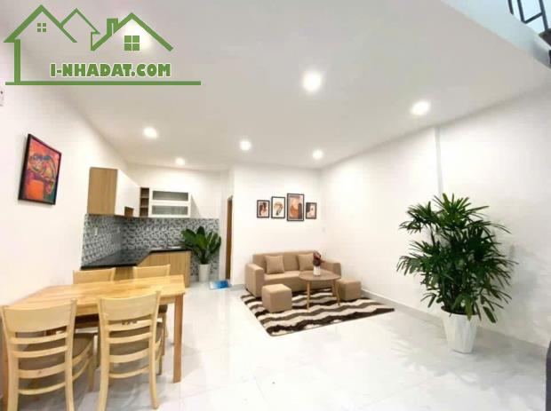 ♪ Nhỉnh 2 tỷ Nhà gần kiệt chính Nguyễn Hoàng  thông Hoàng Diệu, 32m2 2 tầng nội thất ở