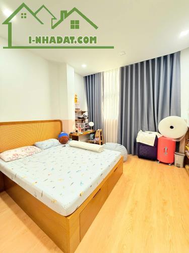 HÀNG HIẾM DÀNH CHO KHÁCH VIP - QUẬN 10 - ĐƯỜNG 3 THÁNG 2 - NHÀ 5 TẤM - DT:56M2 - NHỈNH 15 - 1