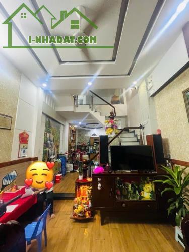 HIẾM ĐẸP RẺ Bán nhà gần chợ hạnh thông tây Gò vấp HXH 172m2 4 tầng khu VIP - 1